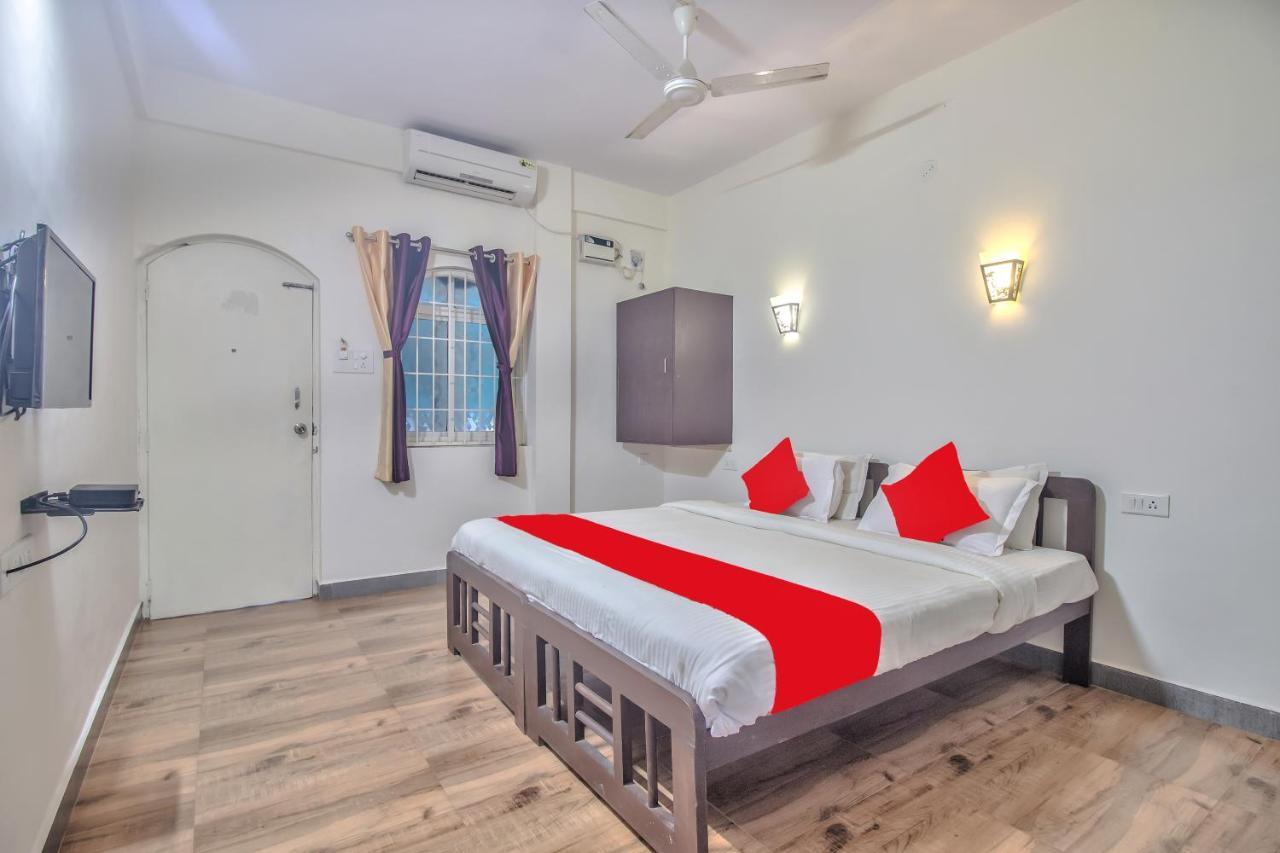 Hotel Walking 2 Beach Calangute Esterno foto